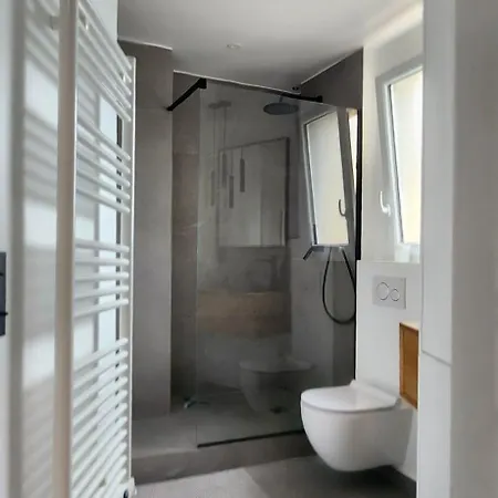 Luxury With View On Eiffel Tower&terrasse Appartement *